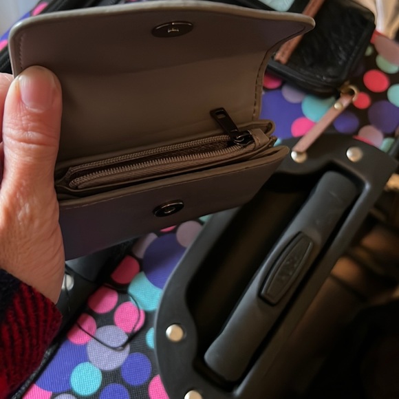 Silver key chain wallet - Picture 1 of 4